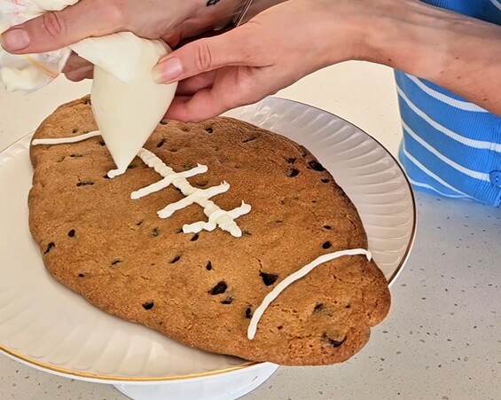 Giant Footy Cookie